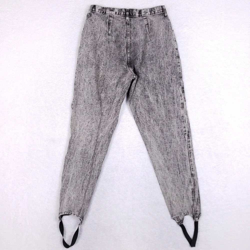 Republic Clothing Group see measurements
